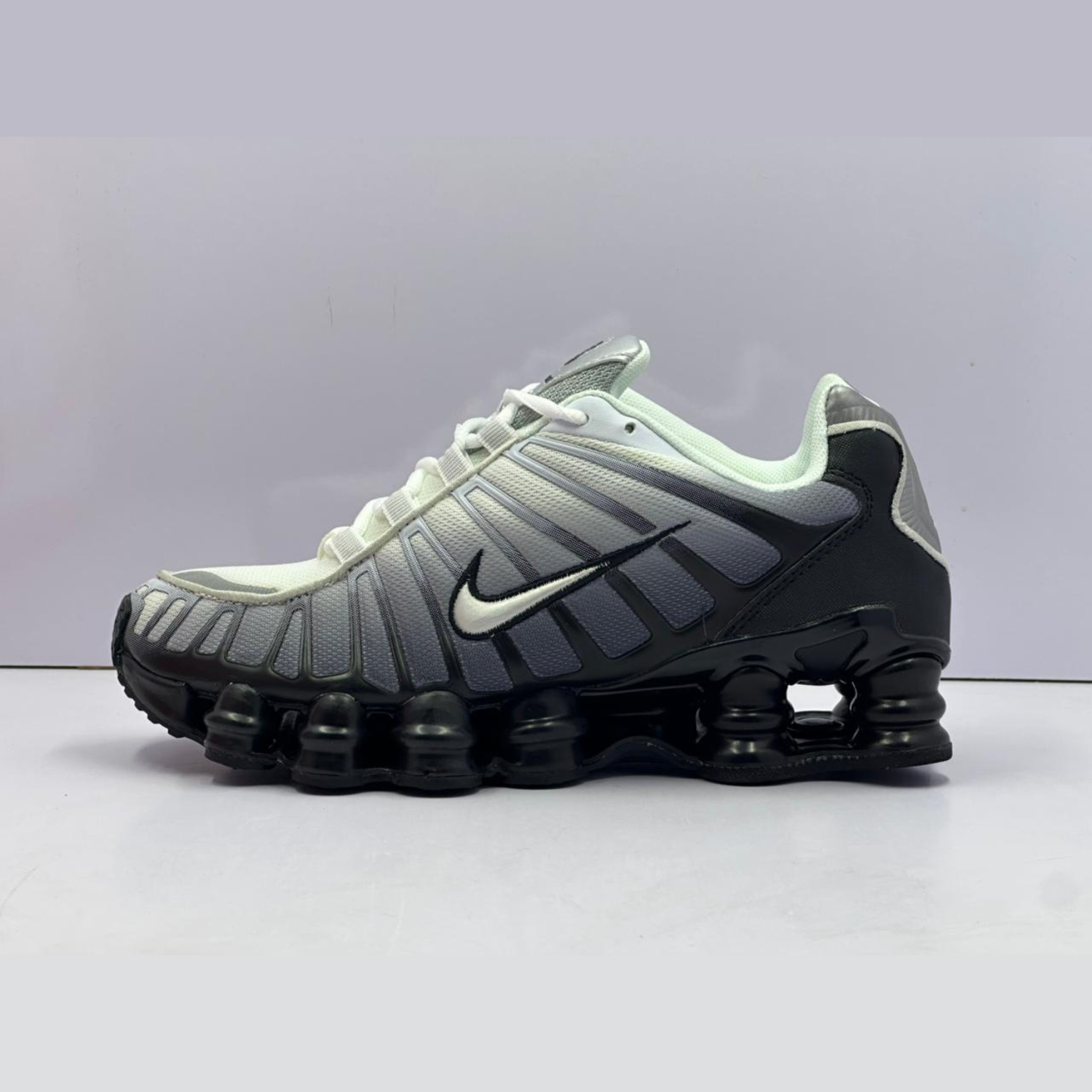 Sneaker Shoes