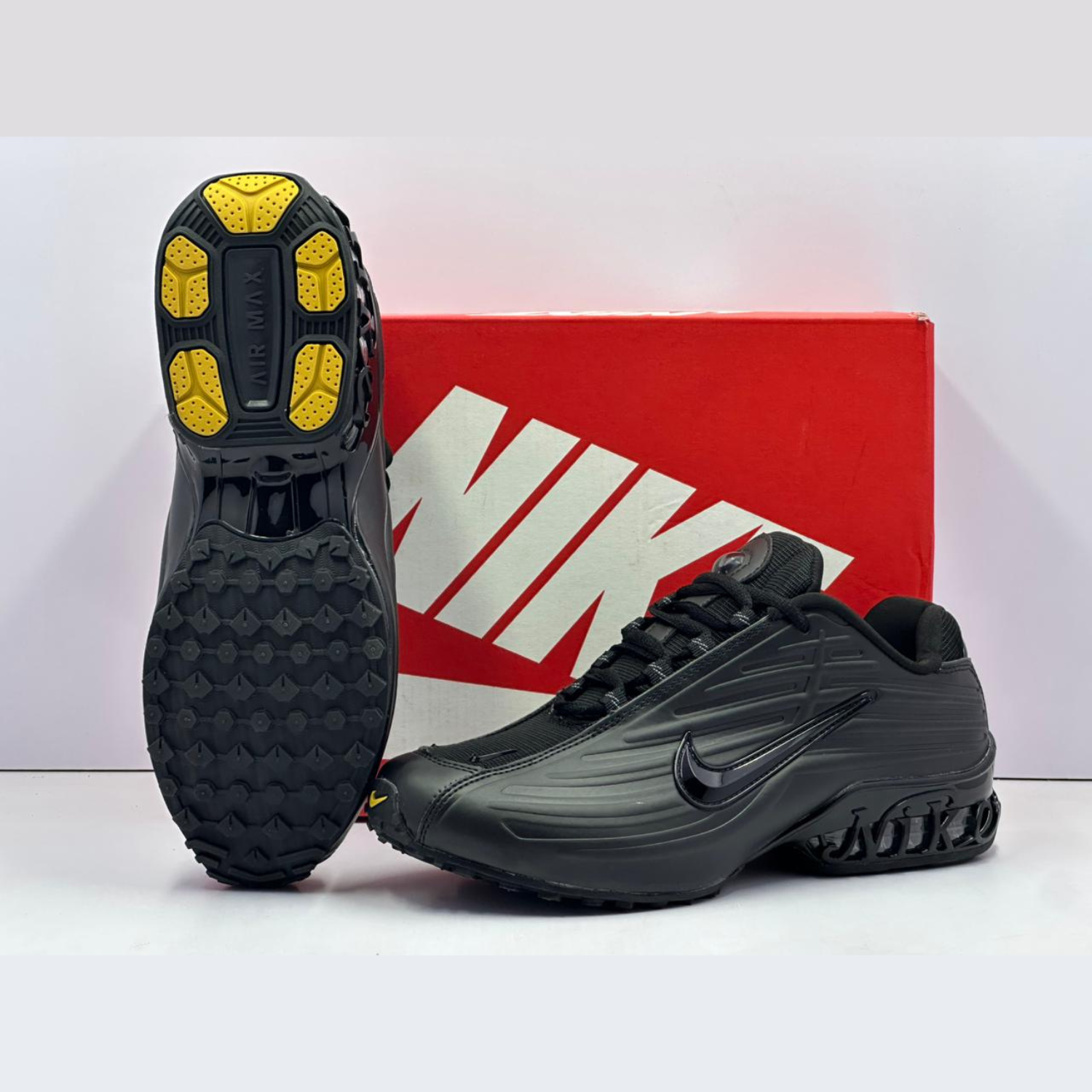 Sneaker Shoes